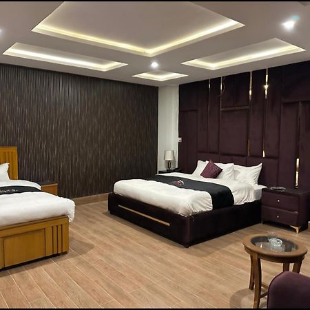 Gold Palace Hotel & Food Lounge Karandukai Экстерьер фото