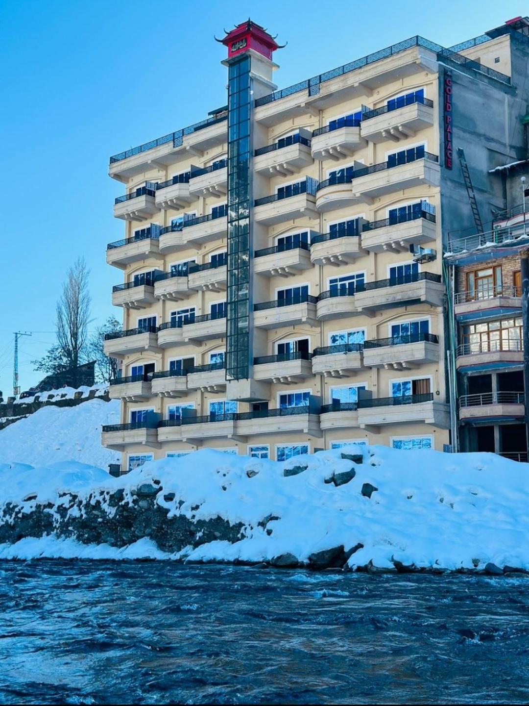 Gold Palace Hotel & Food Lounge Karandukai Экстерьер фото